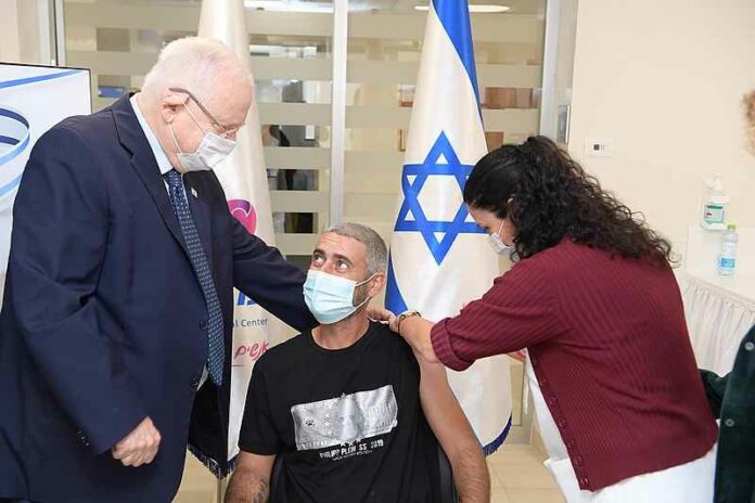 Israel-vaccin