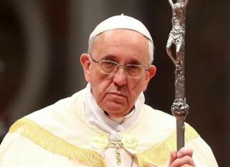 Vaticaan op de rand van faillissement door dramatische daling van wereldwijde donaties onder leiding van paus Franciscus