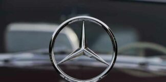 Eigen rechter: Handtasjesdief migrant gedood in Italië door SUV-rijdend slachtoffer