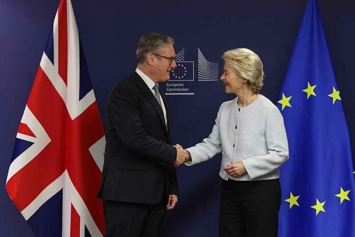 von der Leyen-Starmer