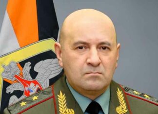 Oekraïne gooit olie op het vuur en vermoordt Russische generaal en assistent met bom