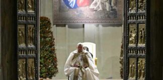 Paus Franciscus dringt aan op de vorming van een ‘wereldregering’ om de mensheid te redden van ‘existentiële bedreigingen’