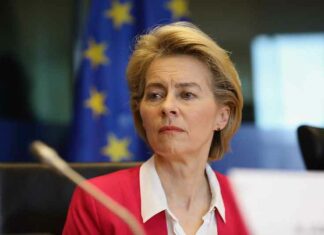 EU ontkent doofpotaffaire rond gezondheid van Commissievoorzitter, die met zware longontsteking in ziekenhuis lag