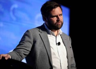 “Er is geen ruimte voor vuurmuren”: De Amerikaanse vicepresident J.D. Vance hekelt de gesloten en buitensluitende Europese politieke elite in hun gezicht