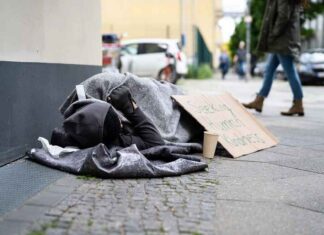 Zullen wij, het volk, een brave new world van biljonairs tolereren?