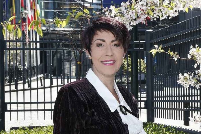 Christine Anderson