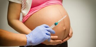 Grote studies tonen aan dat het aantal miskramen explosief stijgt en vruchtbaarheidscijfers kelderen onder gevaccineerde vrouwen
