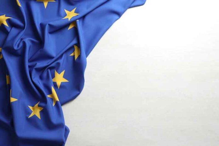 Depositphotos_762225462_EU-vlag