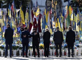 Gelekt telefoongesprek onthult Europees complot om Trumps vredesakkoord tussen Oekraïne en Rusland te saboteren