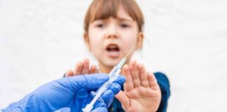 CDC erkent dat mRNA-vaccins risico’s vormen voor kinderen en zwangere vrouwen