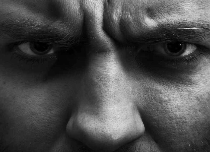 Depositphotos_8681834_boze-man