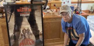 PANIEKMODUS: Stephen King haast zich om excuses aan te bieden nadat hij zich realiseert dat zijn lasterlijke smadelijke uitspraken waarin hij de moord op Charlie Kirk rechtvaardigt, hem MILJOENEN kunnen kosten in de rechtbank