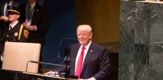 Trump Clown Show stort in en brandt op