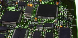Nederland onteigent Chinese chipgigant Nexperia – onder staat van beleg!