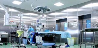 Texas ziekenhuis beschuldigd van het weigeren van levensreddende orgaantransplantaties voor ongevaccineerde patiënten