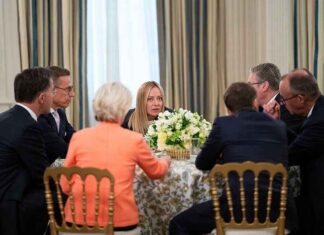 Weer een mislukking: EU-top stelt nieuwe Oekraïense “lening” afhankelijk van totale overwinning op Rusland (VIDEO’S)
