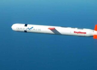 Tomahawk-raketten zullen het verloop van de oorlog in Oekraïne niet veranderen, maar zullen wel de betrekkingen tussen de VS en Rusland vernietigen (VIDEO’S)