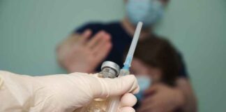 Wetenschappers willen zelfversterkend mRNA gebruiken om mensen te vaccineren die niet gevaccineerd willen worden
