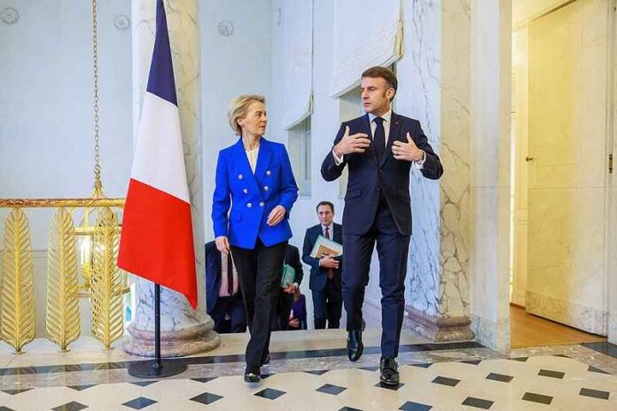 Ursula_von_der_Leyen_Emmanuel_Macron