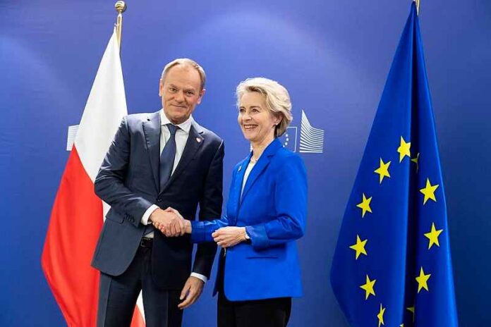 Donald Tusk-Ursula von der Leyen