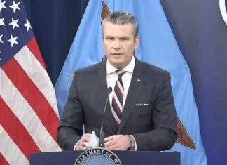De Amerikaanse oorlogsmachine wordt bestuurd door krankzinnige Armageddon-aanhangers