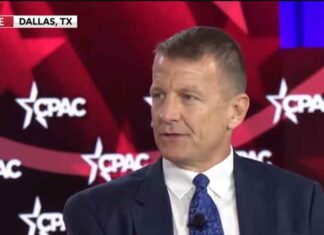Zelfs Blackwater-oprichter Prince waarschuwt dat Iran “het zal afbranden“ – troepen op de grond zouden kunnen leiden tot “brandende Amerikaanse oorlogsschepen“