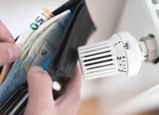 Europa begint met energierantsoenering nu de crisis het dagelijks leven binnendringt
