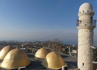 Israël vernietigt 2000 jaar oud mausoleum van Sint Petrus, apostel van Christus, terwijl het burgers in Libanon bombardeert