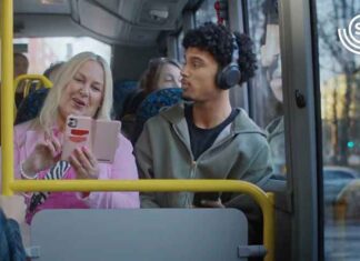 Blonde Zweden storen immigranten: campagne van OV-bedrijf SL wordt wereldwijd bespot (VIDEO)