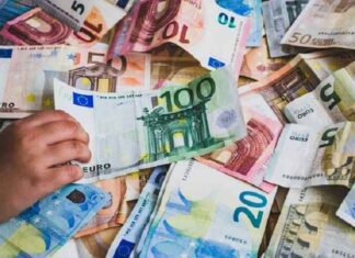 Brussel wil meer geld: hoe de EU nieuwe manieren voorbereidt om vermogen en vertrek te belasten