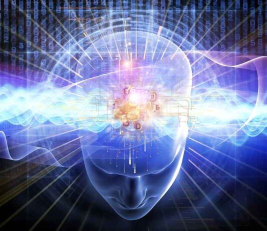 ‘Word supermens of raak achterop’: miljoenen Chinezen staan in de rij om cyborg te worden nu de CCP de NEO-hersenchip lanceert