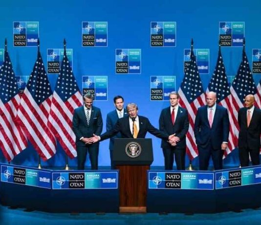 Amerika’s gekozen oorlog tegen Iran is nu de Oorlog van Hormuz geworden
