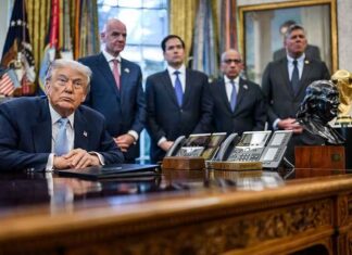 Trumps 1.000 raketten zijn geladen en klaar voor gebruik
