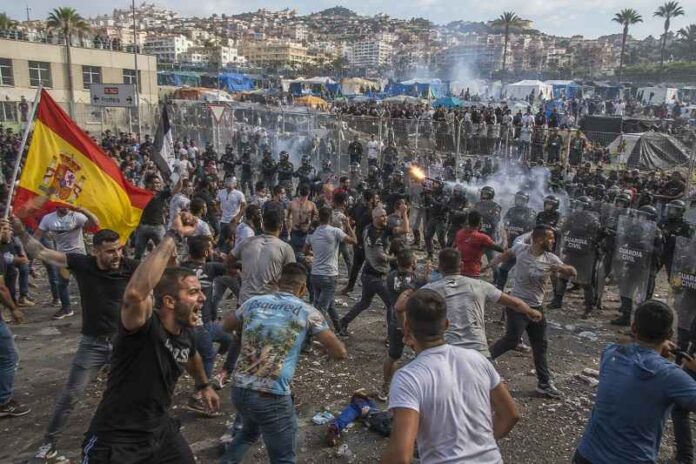 Ceuta heeft er genoeg van burgers willen het migrantenkamp ontruimen