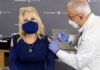 Het mysterie rond de DOOD van Dolly Parton. Van een LIED OVER HET COVID-VACCIN (Video) tot de “korte strijd” tegen DODELIJKE TURBOKANKER