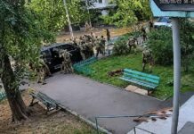 Oekraïense veiligheidsdiensten openen het vuur op elkaar – meerdere gewonden (VIDEO)