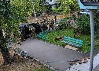 Oekraïense veiligheidsdiensten openen het vuur op elkaar – meerdere gewonden (VIDEO)