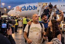 ‘Nepper dan de maanlanding’: Israëls Flydubai-’terreuraanval’-narratief gebouwd op nepbeelden uit 2025