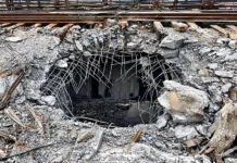 De inzet verhogen: Rusland bestookt de Zuidbrug van Kiev met een Iskander-raket