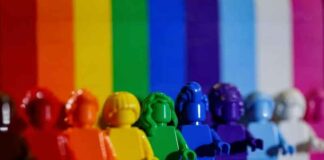 LEGO onder vuur vanwege Pride-gerelateerde content gericht op kinderen